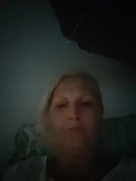 Snapshot of Divineblond chatting on July 2026 07:38:02 PM Divineblond online show from July 2026 07:38:02 PM