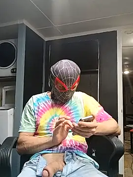 bwcloverboy2 online show from June 2026 03:34:01 AM