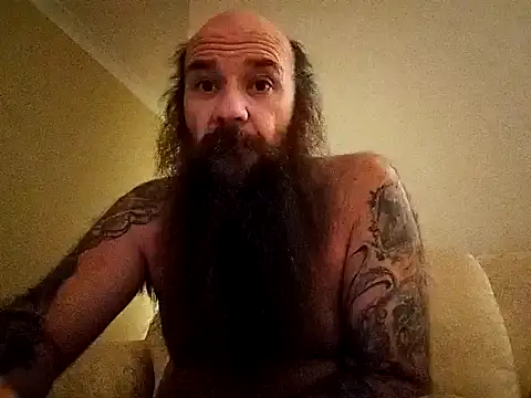 duzzarulz421 online show from May 2026 05:44:01 PM