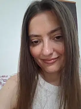 Alba2331 online show from May 2026 12:33:01 PM