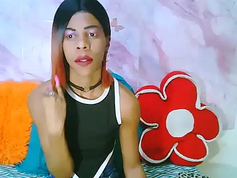 Snapshot of EbonySweetPeach chatting on May 2026 05:48:01 AM EbonySweetPeach online show from May 2026 05:48:01 AM