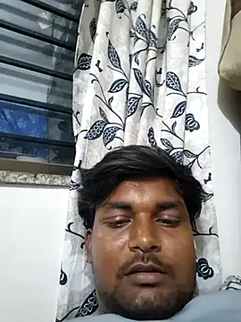 Snapshot of Gujju_here chatting on April 2026 05:15:01 PM Gujju here online show from April 2026 05:15:01 PM