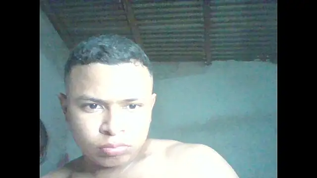 treresome online show from April 2026 08:21:01 PM