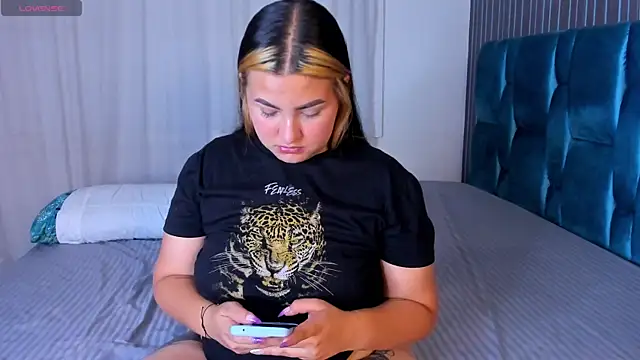 SabrinaMaddox online show from May 2026 01:07:02 PM