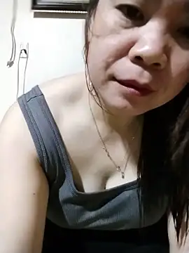 Squirt107 online show from May 2026 12:01:02 PM