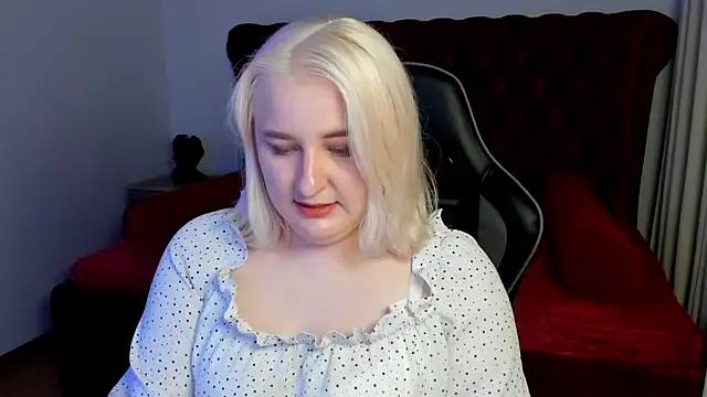 LioraArdyn online show from May 2026 05:21:02 PM