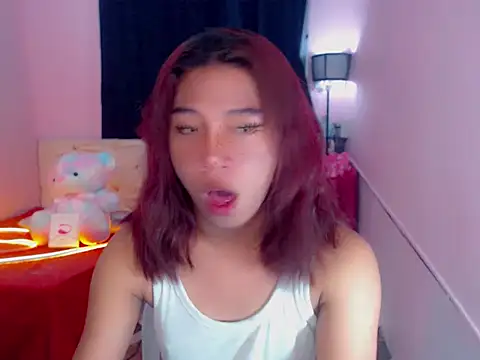 Snapshot of URsexyLylia chatting on May 2026 01:36:02 AM URsexyLylia online show from May 2026 01:36:02 AM
