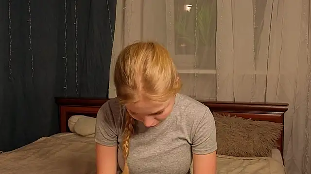 LavonaMadlem online show from June 2026 09:09:01 PM