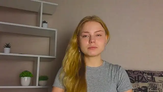 LavonaMadlem online show from June 2026 09:35:01 PM