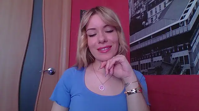 Softy Aura  online show from May 2026 10:20:02 AM