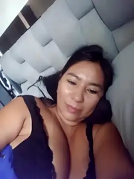 Angelsashaa07 online show from June 2026 01:04:02 PM