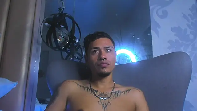 AlexandriuWolf online show from May 2026 03:02:02 AM