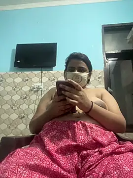 hot-avni online show from July 2026 03:47:02 PM