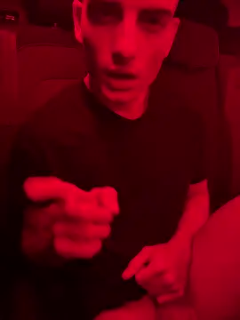 Milanese22 online show from April 2026 08:47:01 PM