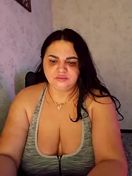 -CUTE-EVVIL- online show from May 2026 08:16:02 PM