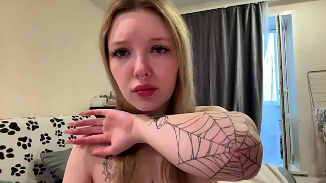 Elinthegreat online show from May 2026 02:16:01 PM