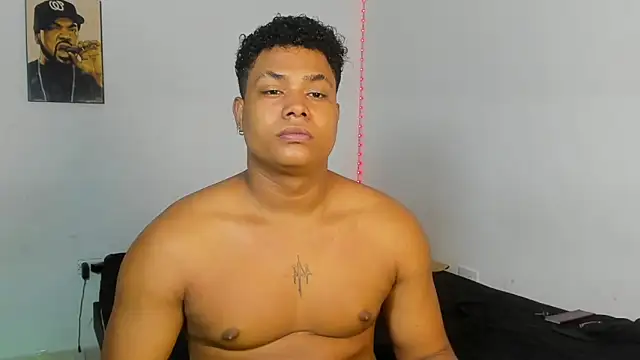 just2latins online show from May 2026 11:16:02 AM