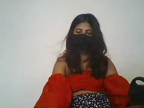 NAUGHTY-RASHI online show from May 2026 05:13:02 AM