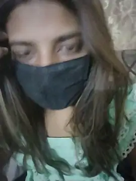 NAUGHTY-RASHI online show from June 2026 07:08:02 PM