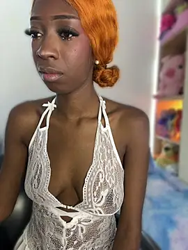 Snapshot of SpicySweetie chatting on May 2026 08:47:02 PM SpicySweetie online show from May 2026 08:47:02 PM