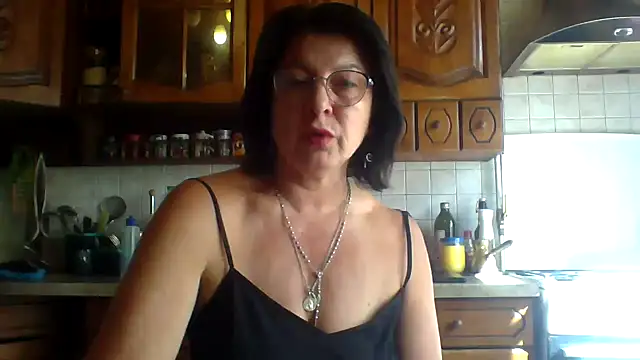 Fiona06 online show from May 2026 06:11:02 AM