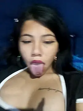 chiquibaby17 online show from April 2026 10:35:02 AM