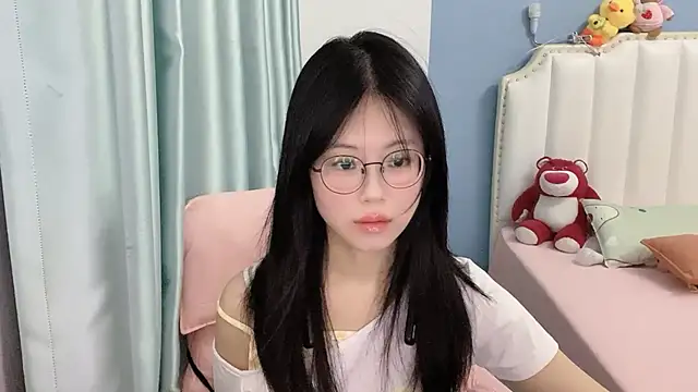 Snapshot of Luna-666 chatting on July 2026 05:16:01 PM Luna-666 online show from July 2026 05:16:01 PM