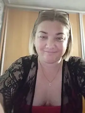 MiyaOlliver online show from May 2026 09:50:02 AM