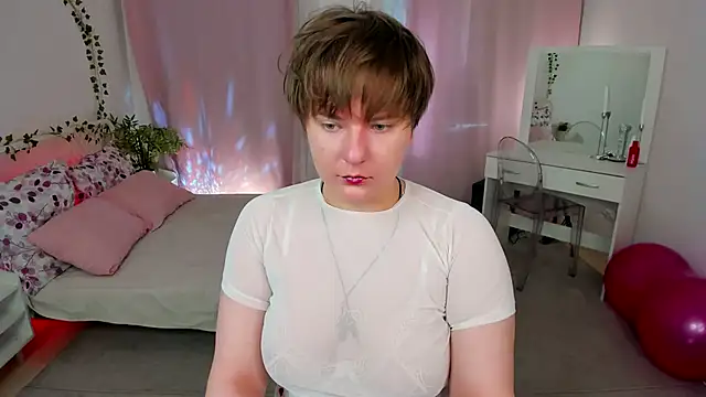 MelittaStorrie online show from May 2026 06:19:02 AM