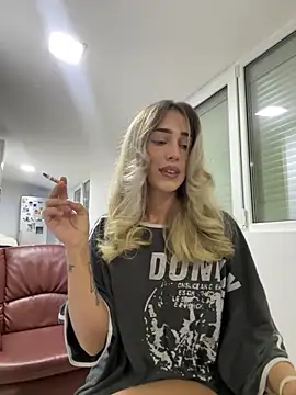 ZenyShy online show from May 2026 11:32:01 PM