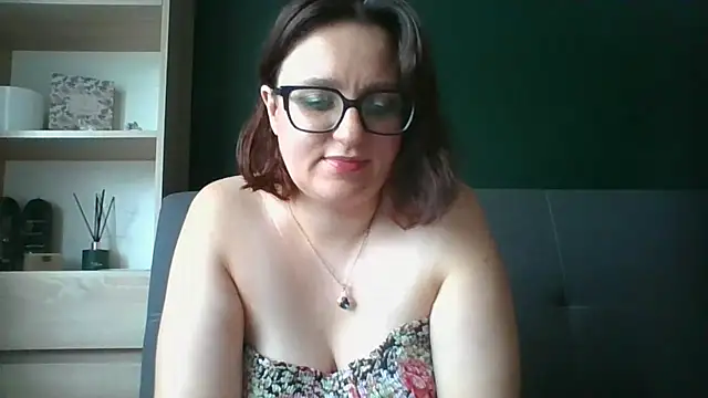 sensual paris online show from August 2026 05:43:01 AM
