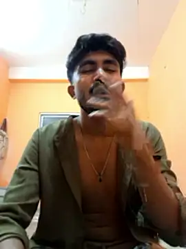 Dick dude28 online show from May 2026 02:33:02 PM