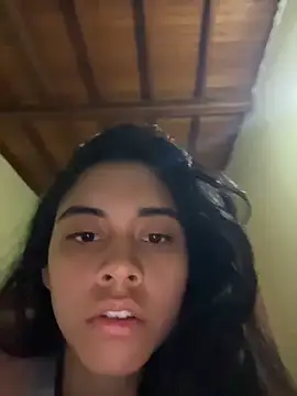 mia moonna online show from May 2026 10:12:01 AM