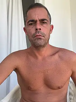 Riccardo86xx online show from July 2026 11:38:01 AM
