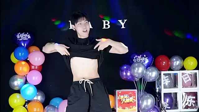 lucky-love888 online show from June 2026 10:32:02 AM