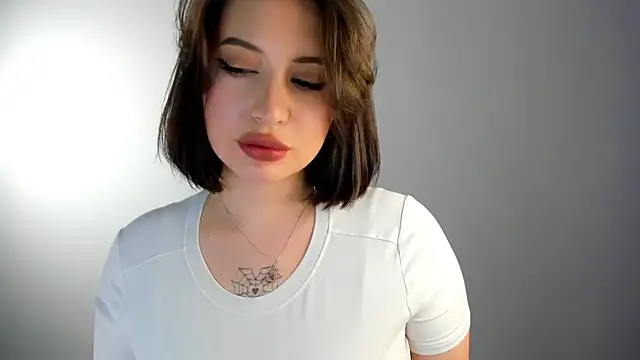 Britney Sweettt online show from April 2026 12:22:02 PM