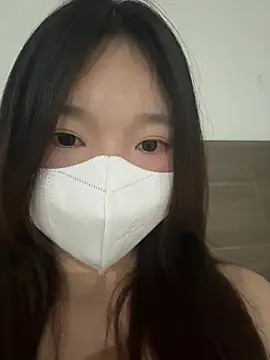 Ni Tran online show from June 2026 05:15:01 PM