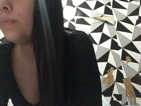 prettyrubi online show from August 2026 05:01:02 AM