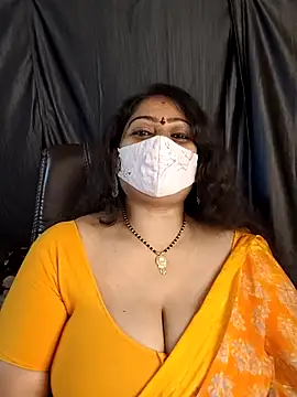 Snapshot of telugu_pillapreethi chatting on May 2026 04:40:01 AM telugu pillapreethi online show from May 2026 04:40:01 AM