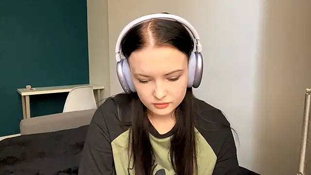AmbientInvalid online show from May 2026 01:49:01 PM