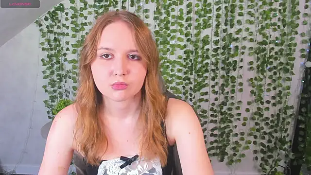 Emmaa Kimm online show from July 2026 12:57:02 AM