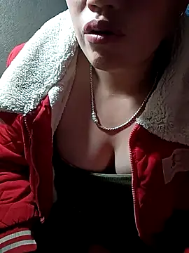 Blaze Luna online show from May 2026 12:10:01 PM