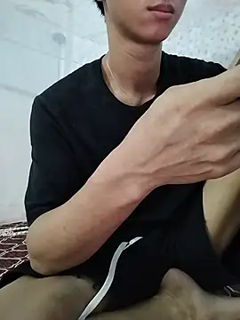 Snapshot of Kiet_Mot_Minh_O_Nha chatting on May 2026 04:06:02 PM Kiet Mot Minh O Nha online show from May 2026 04:06:02 PM