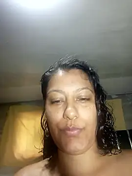amaradiaz online show from April 2026 08:57:02 PM