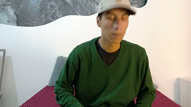 Snapshot of cameronsilverman chatting on May 2026 07:55:02 PM cameronsilverman online show from May 2026 07:55:02 PM