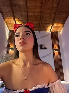 catalina lafer online show from May 2026 12:57:01 PM
