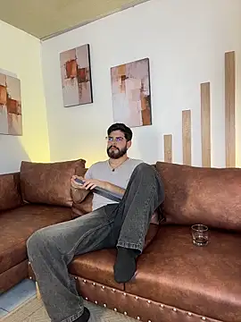 Snapshot of DomBoy_ chatting on May 2026 08:17:01 PM DomBoy online show from May 2026 08:17:01 PM