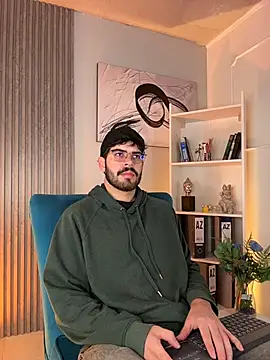 Snapshot of DomBoy_ chatting on July 2026 08:04:02 PM DomBoy online show from July 2026 08:04:02 PM