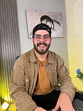Snapshot of DomBoy_ chatting on July 2026 08:00:01 PM DomBoy online show from July 2026 08:00:01 PM