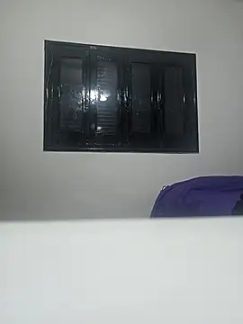 Rebelchocolate online show from July 2026 11:29:01 PM